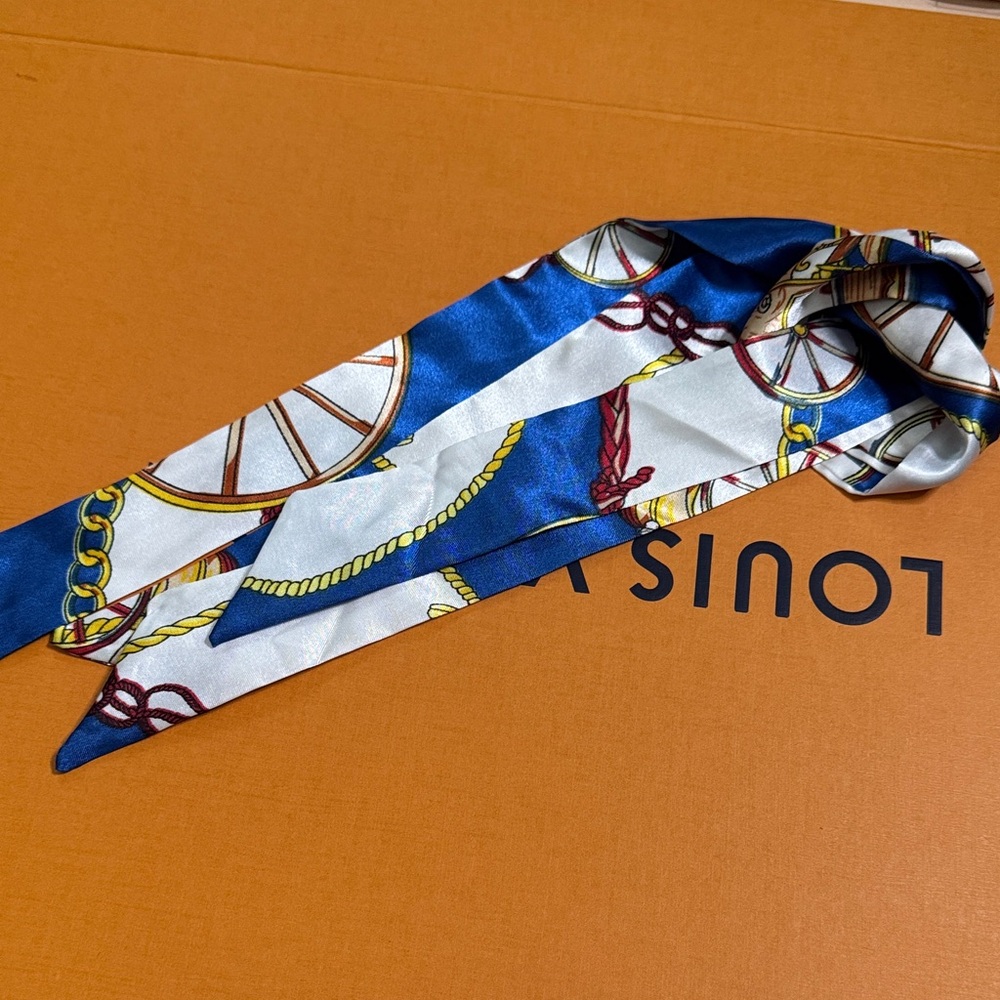 Designer Blue and White Scarf - Picture 1 of 1